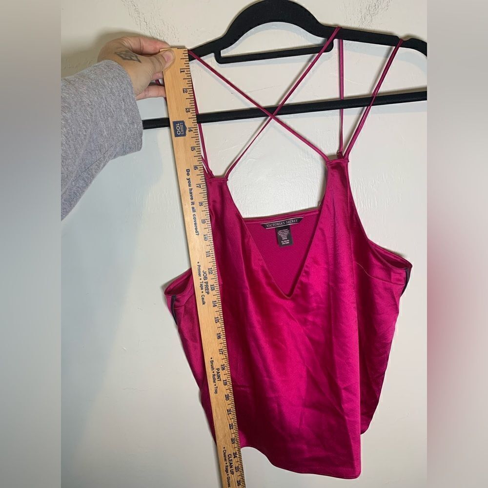 Victoria’s Secret Fuschia pink camisole size XL - Picture 6 of 6